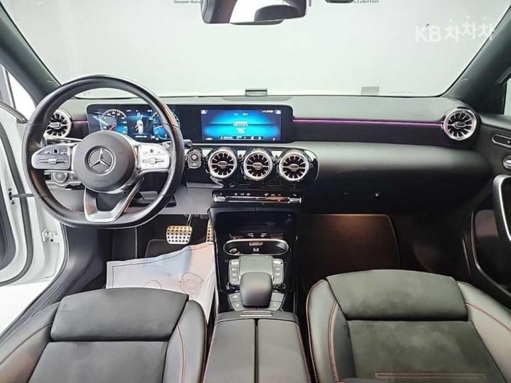 Mercedes-Benz A-Class W177 AMG A45 4matic+ 8