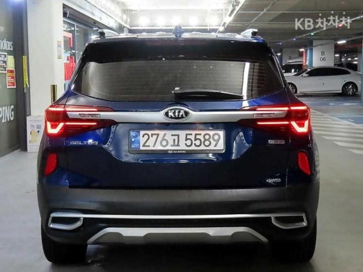 Kia Seltos 1.6 Gasoline Turbo 4WD Signature 6
