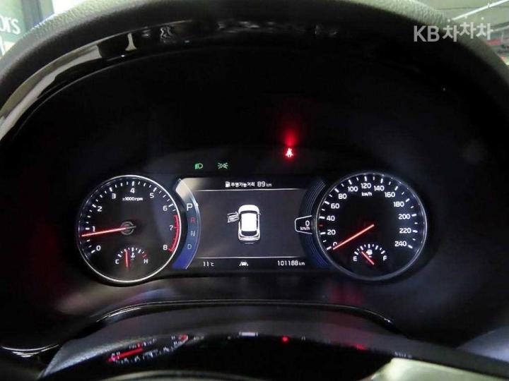 Kia Seltos 1.6 Gasoline Turbo 4WD Signature 10