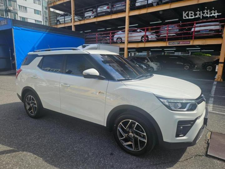 KG Mobility (Ssangyong) Tivoli Air X150 1.5 Gasoline A3 5