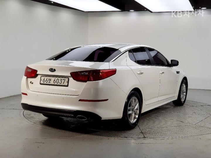 Kia K5 LPI Luxury Economy Type 4