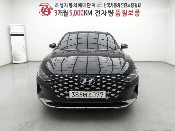 Hyundai Grandeur Hybrid 2.4 Premium