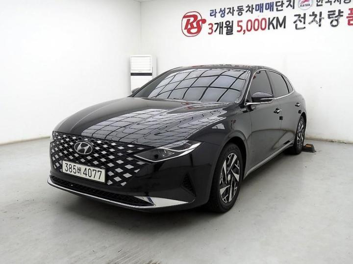 Hyundai Grandeur Hybrid 2.4 Premium 3