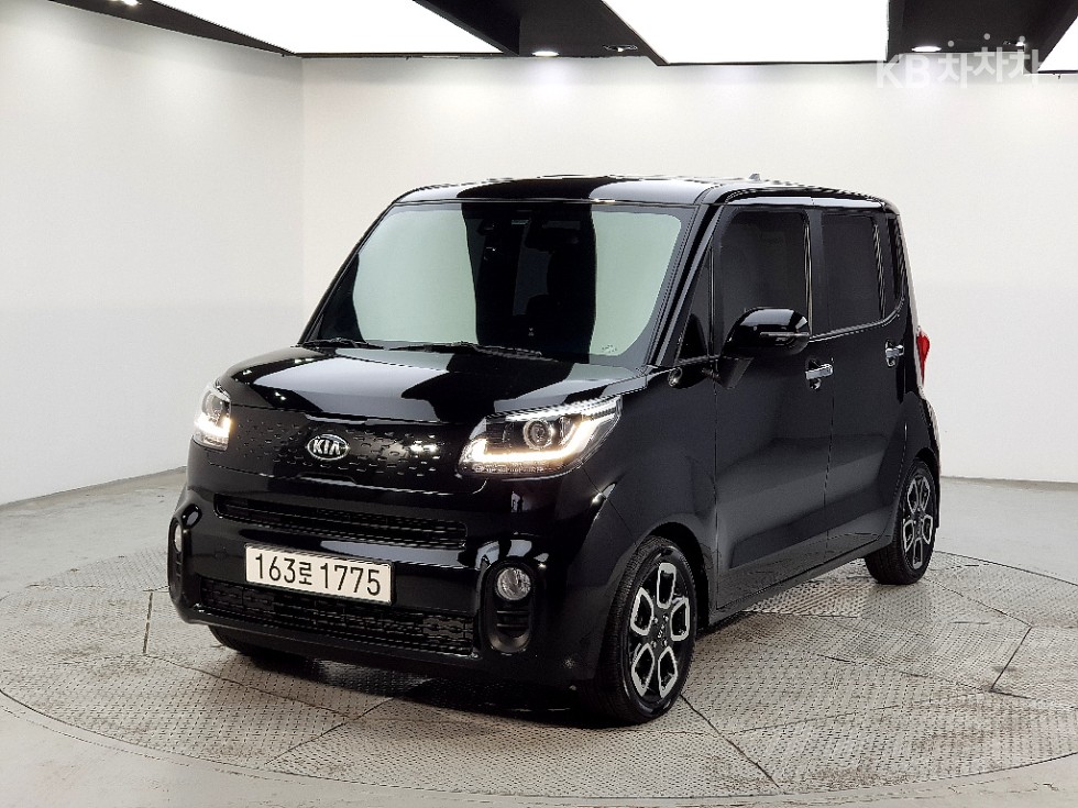 Kia 더 뉴 레이 1.0 가솔린 시그니처 - фото 1