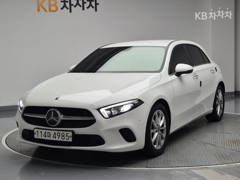Mercedes-Benz A클래스(W177) A220 Hatchback 기본형 - фото 1