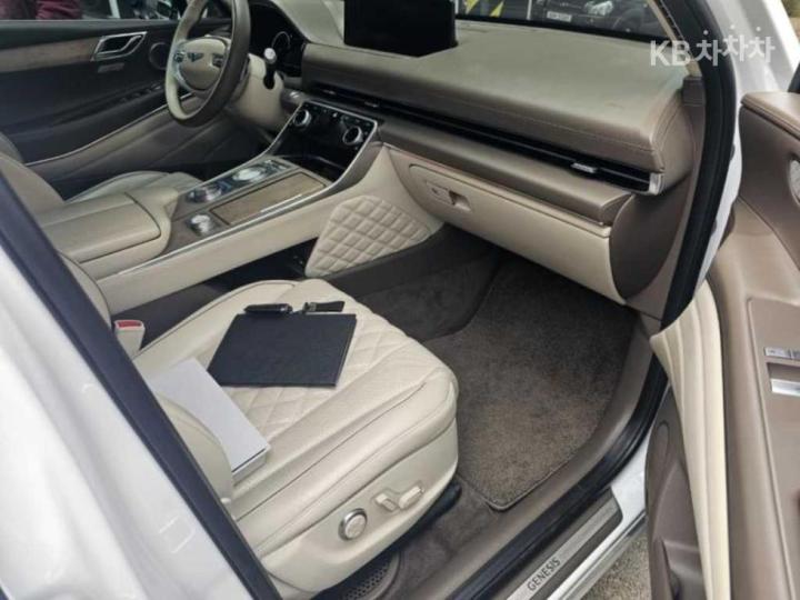 Genesis GV80 2.5 Turbo Gasoline AWD 6