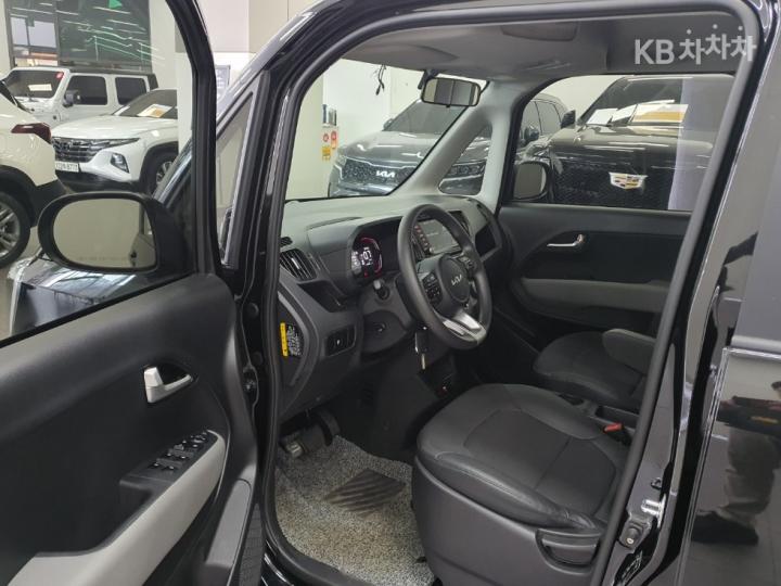 Kia Ray 1.0 Gasoline Trendy 8