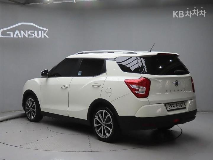KG Mobility (Ssangyong) Tivoli Air Gasoline 2WD RX 4