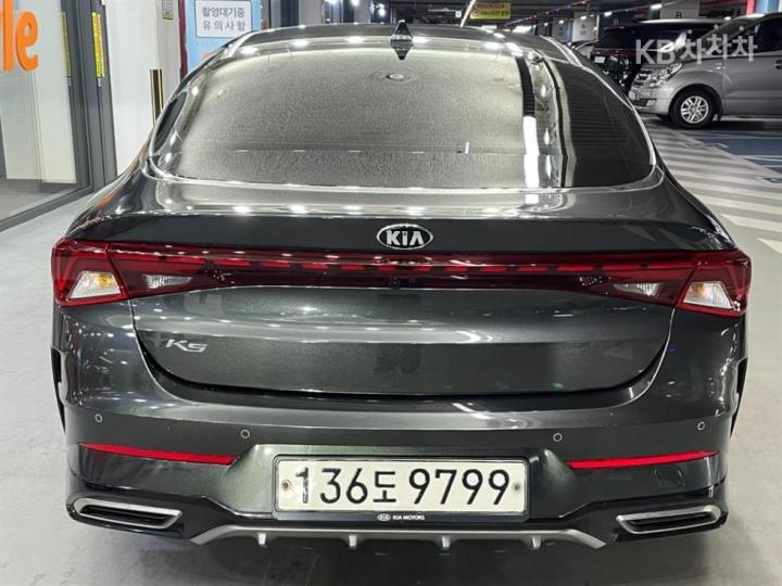 Kia K5 2.0 Gasoline Signature 6