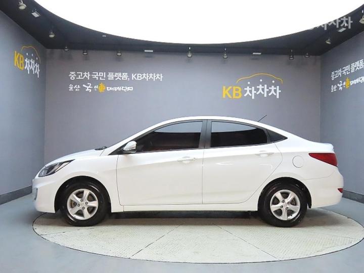 Hyundai Accent New 1.4 VVT Modern 6