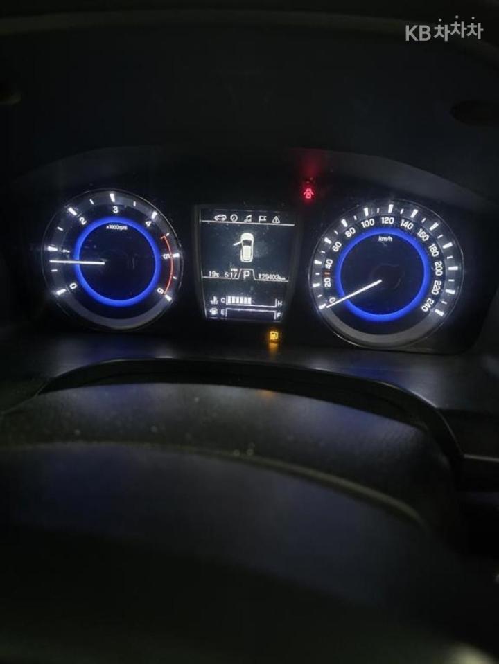 KG Mobility (Ssangyong) Rexton G4 2.2 2WD Luxury 6