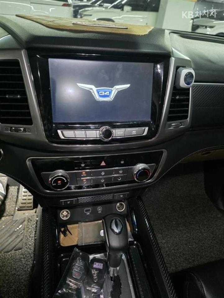 KG Mobility (Ssangyong) Rexton G4 2.2 2WD Luxury 7