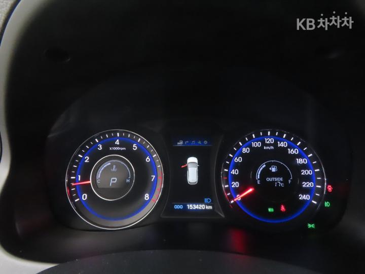 Hyundai i40 2.0 GDi The Spec 10