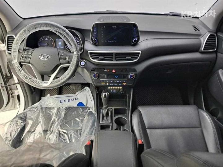 Hyundai Tucson Diesel e-VGT R 2.0 2WD Modern 7