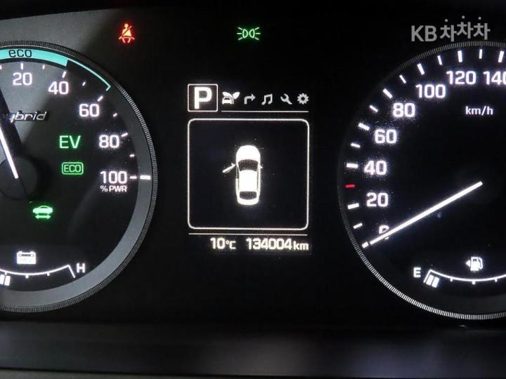 Hyundai Sonata LF Hybrid 2.0 HEV Modern 10