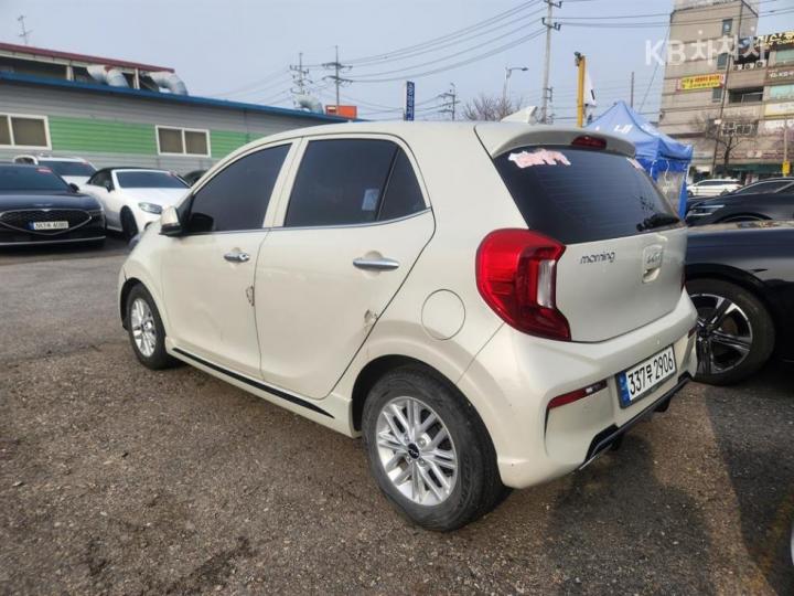 Kia Morning Urban JA 1.0 Gasoline Prestige 4