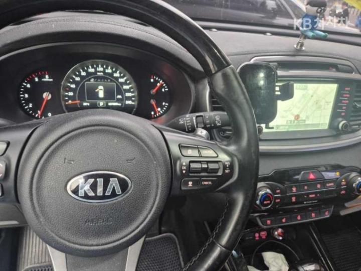 Kia Sorento Diesel 2.0 4WD Noblesse Special 8