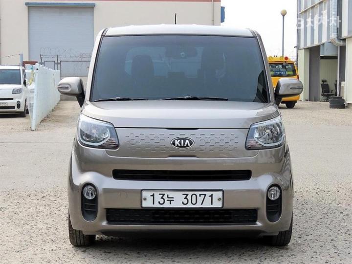 Kia Ray 1.0 Gasoline Luxury