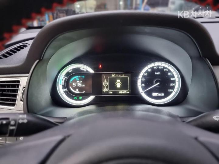 Kia Niro 1.6 Prestige 3