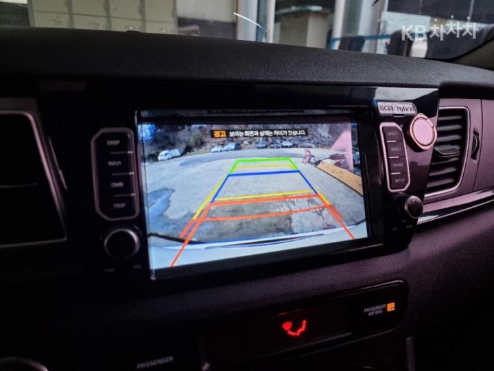 Kia Niro 1.6 Prestige 4