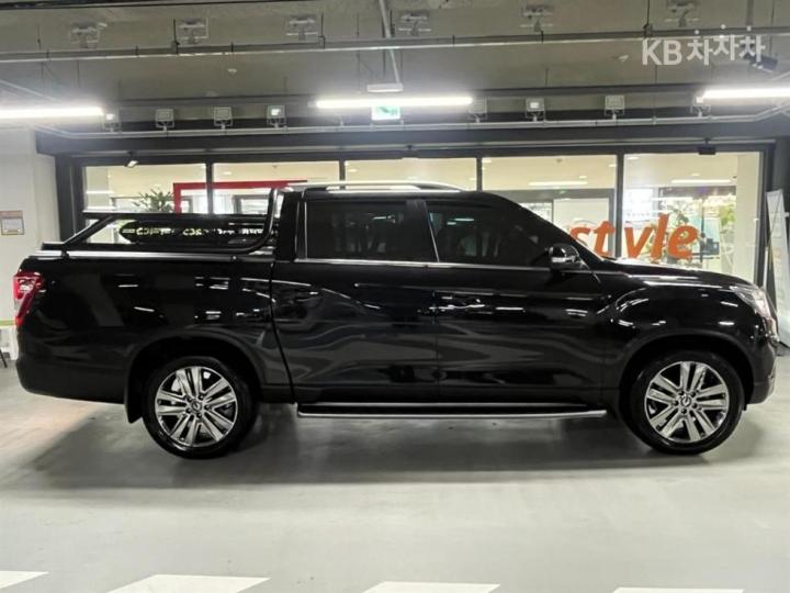 KG Mobility (Ssangyong) Rexton Sport Khan 2.2 Diesel Dynamic 5 Link 4WD Prestige Special 4