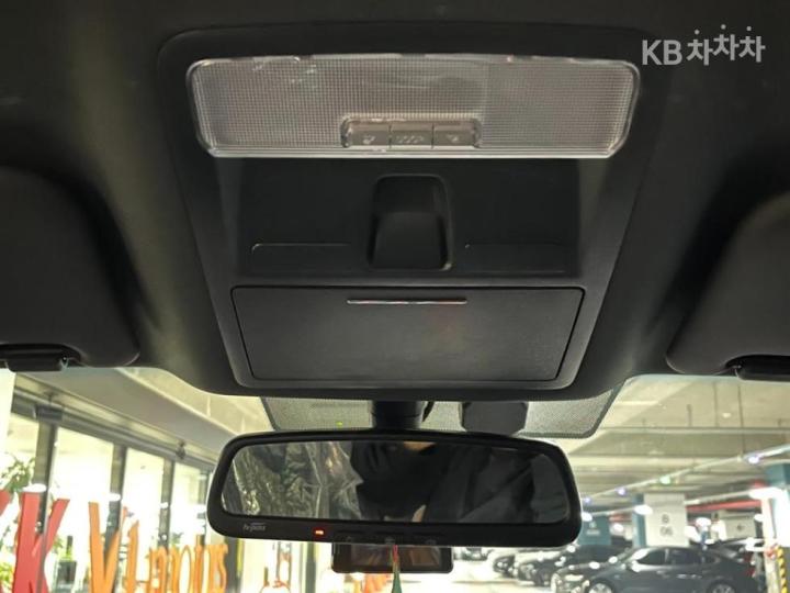 KG Mobility (Ssangyong) Rexton Sport Khan 2.2 Diesel Dynamic 5 Link 4WD Prestige Special 9