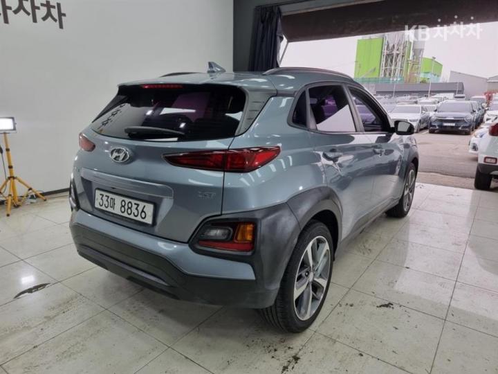 Hyundai Kona 1.6 Turbo Modern Pop 4