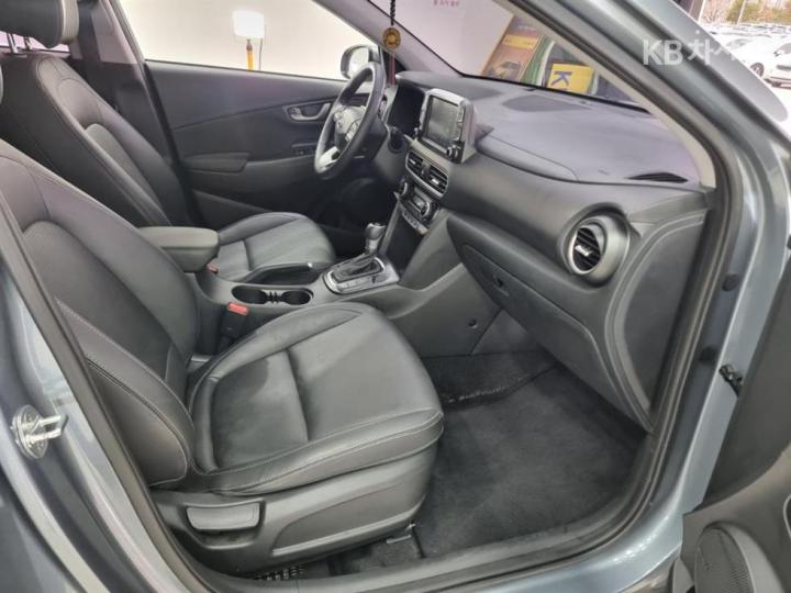 Hyundai Kona 1.6 Turbo Modern Pop 8