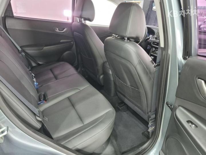 Hyundai Kona 1.6 Turbo Modern Pop 9