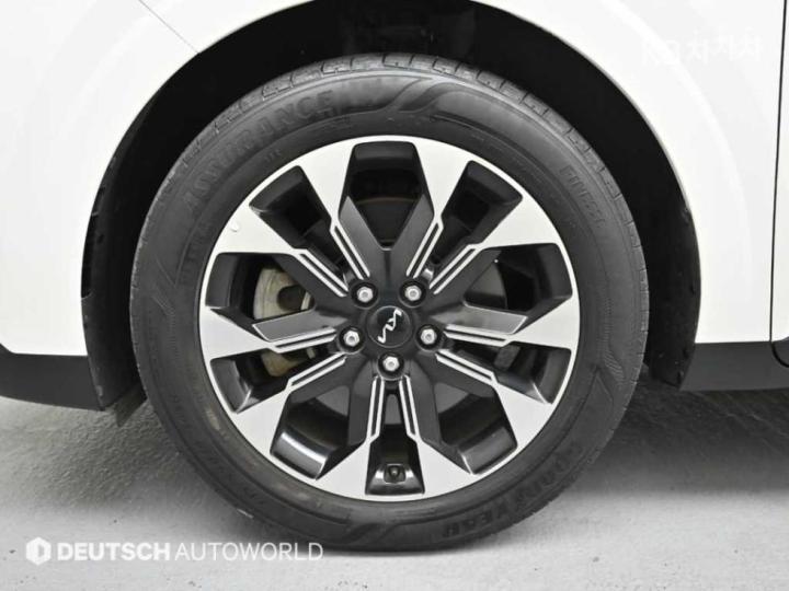 Kia Carnival G3.5 GDI Prestige 6