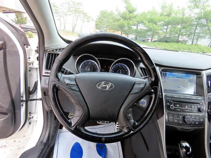 Hyundai Sonata The CVVL Modern 9