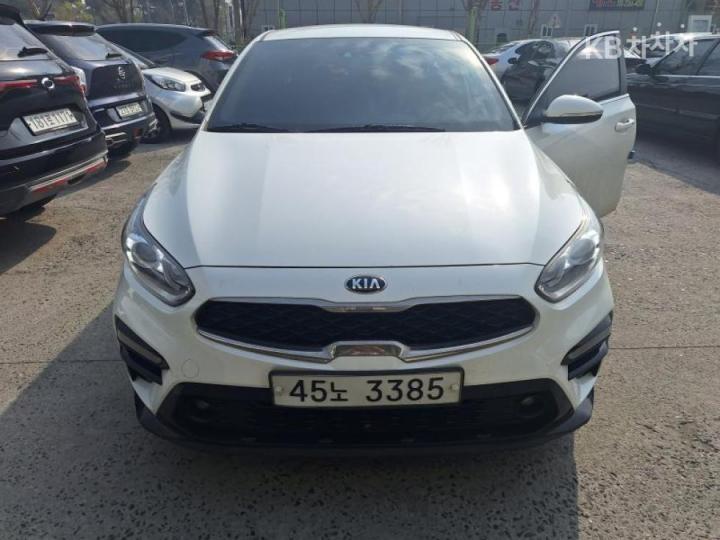 Kia K3 1.6 Gasoline Trendy 2