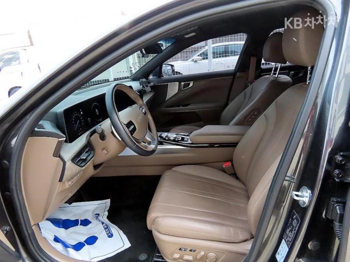 Kia K8 Hybrid 1.6 Turbo Noblesse 6