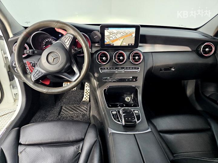 Mercedes-Benz C-Class C220d Avantgarde W205 6