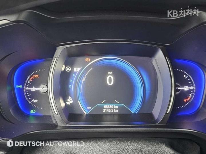 Renault QM6 2.0 LPe 2WD RE Signature 9