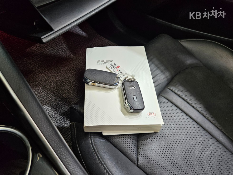 2020 - kia k5