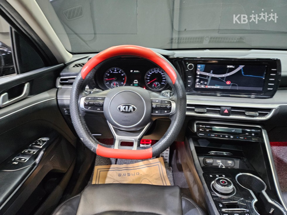 2020 - kia k5