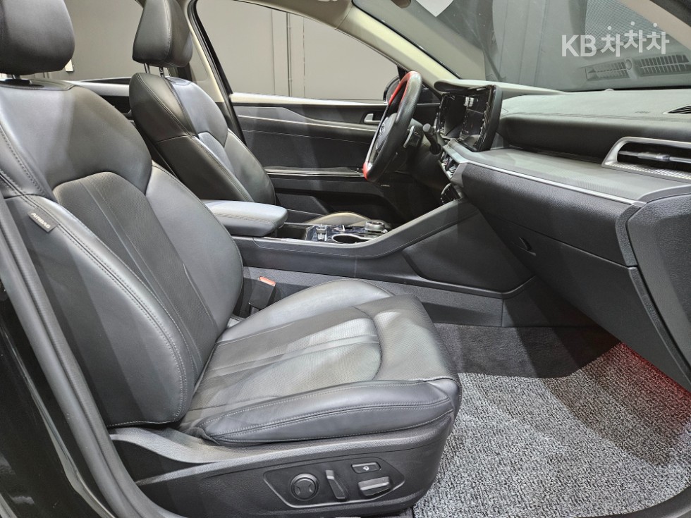 2020 - kia k5