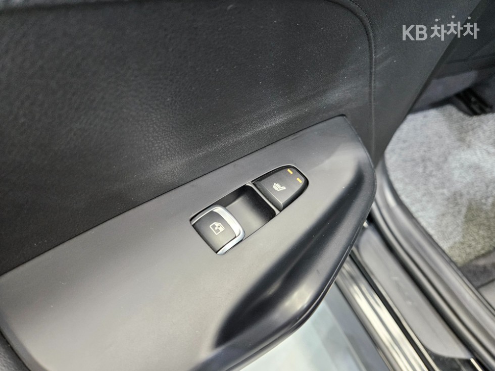 2020 - kia k5