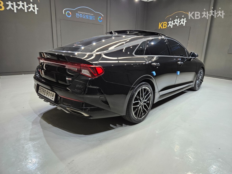 2020 - kia k5