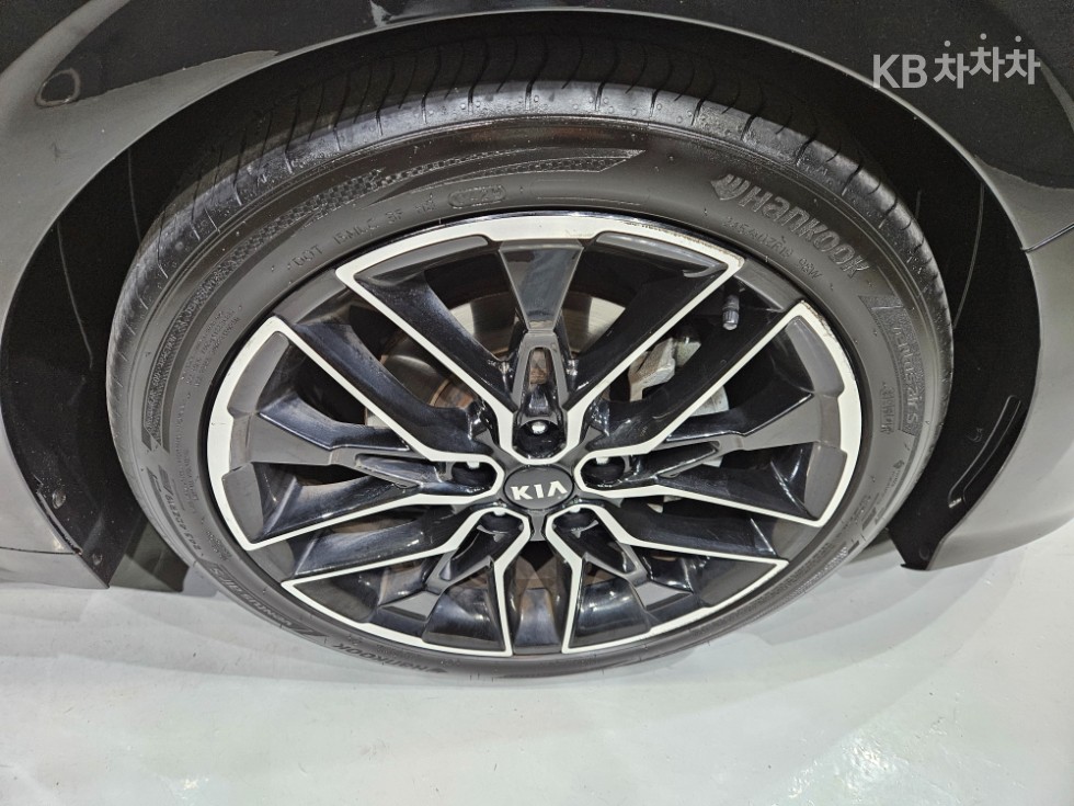 2020 - kia k5