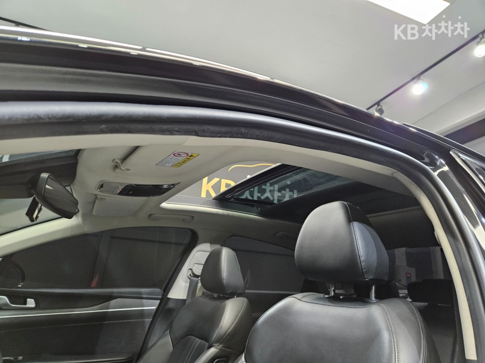 2020 - kia k5
