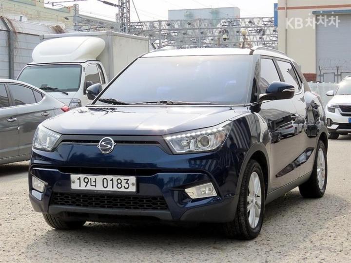 KG Mobility (Ssangyong) Tivoli Gasoline VX 3