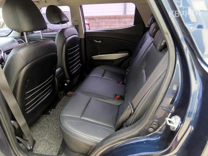 KG Mobility (Ssangyong) Tivoli Gasoline VX 7