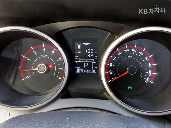 KG Mobility (Ssangyong) Tivoli Gasoline VX 10