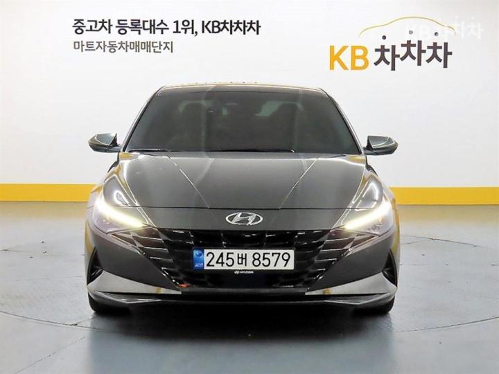 Hyundai Avante Hybrid CN7 Inspiration 2