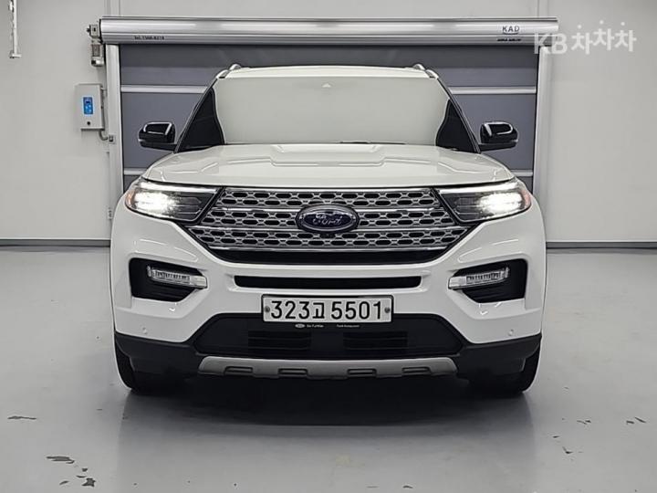 Ford Explorer Gasoline Turbo 2.3 AWD Limited 3