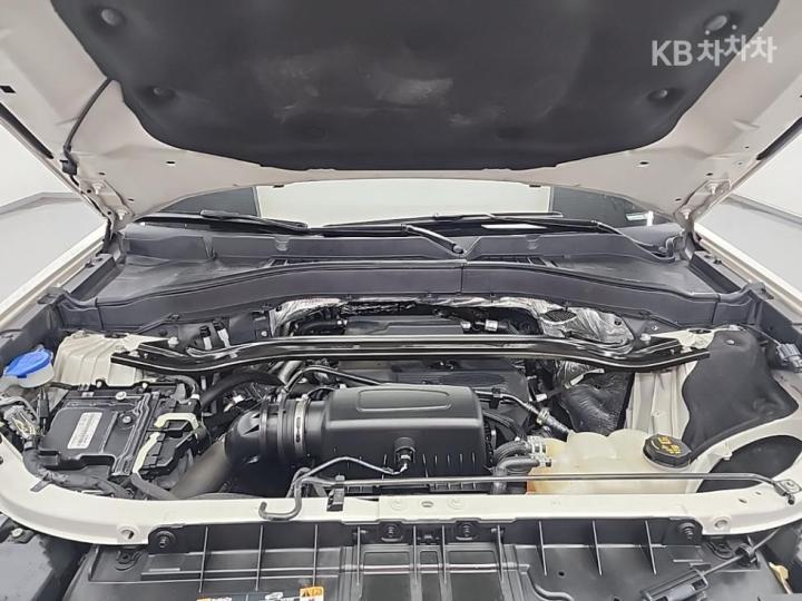 Ford Explorer Gasoline Turbo 2.3 AWD Limited 6