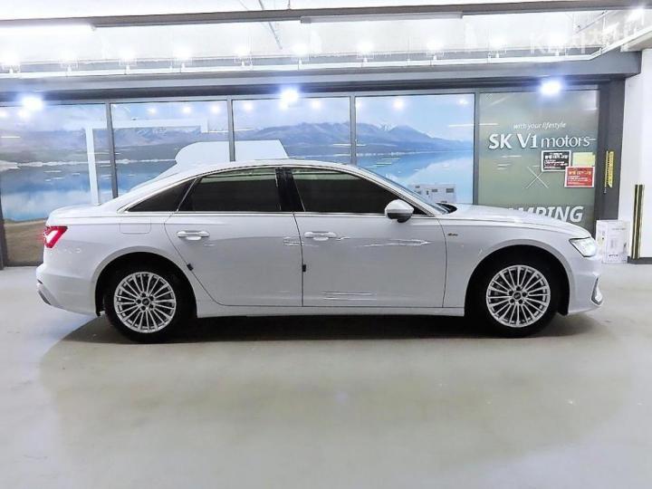 Audi A6 C8 45 TFSI Premium 4