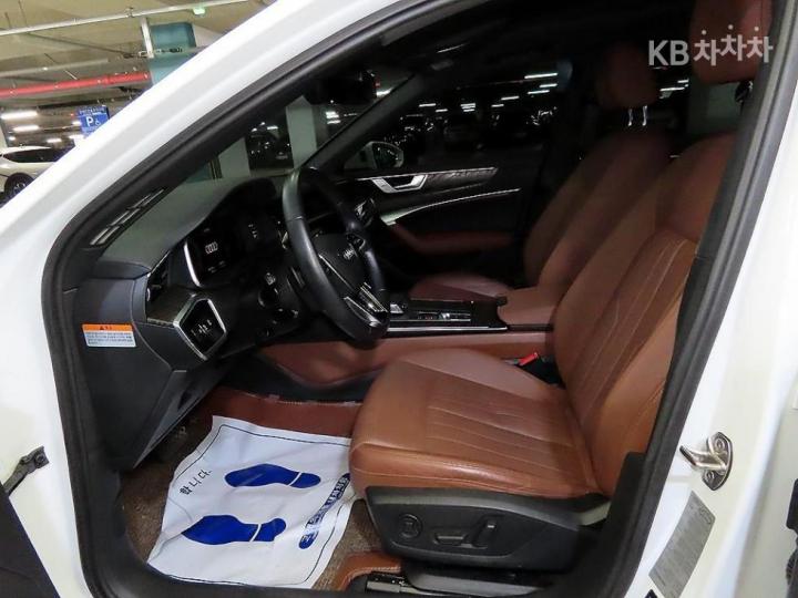 Audi A6 C8 45 TFSI Premium 7